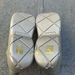 Bottega Veneta Puddle Ankle Boots in a fondant brown
Size 45 (US 12) NO BOX